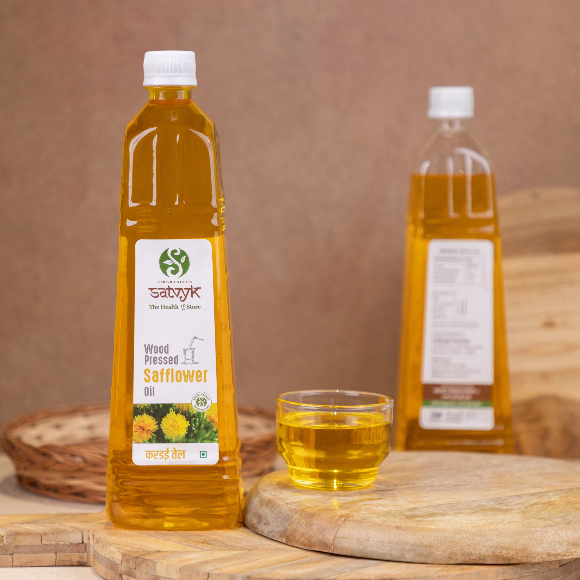 Organic Cold-pressed Safflower oil | Wood pressed Safflower oil | Kacchi Ghani Kardai tel | Safflower oil for cooking | Traditionally extracted using age-old technique | Enriched with nutrition | No Adulteration